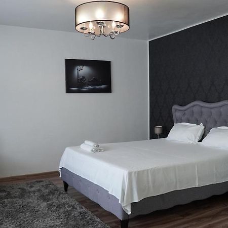 Luxury 1Br Studio Near Hanul Drumetului Bucareste Exterior foto